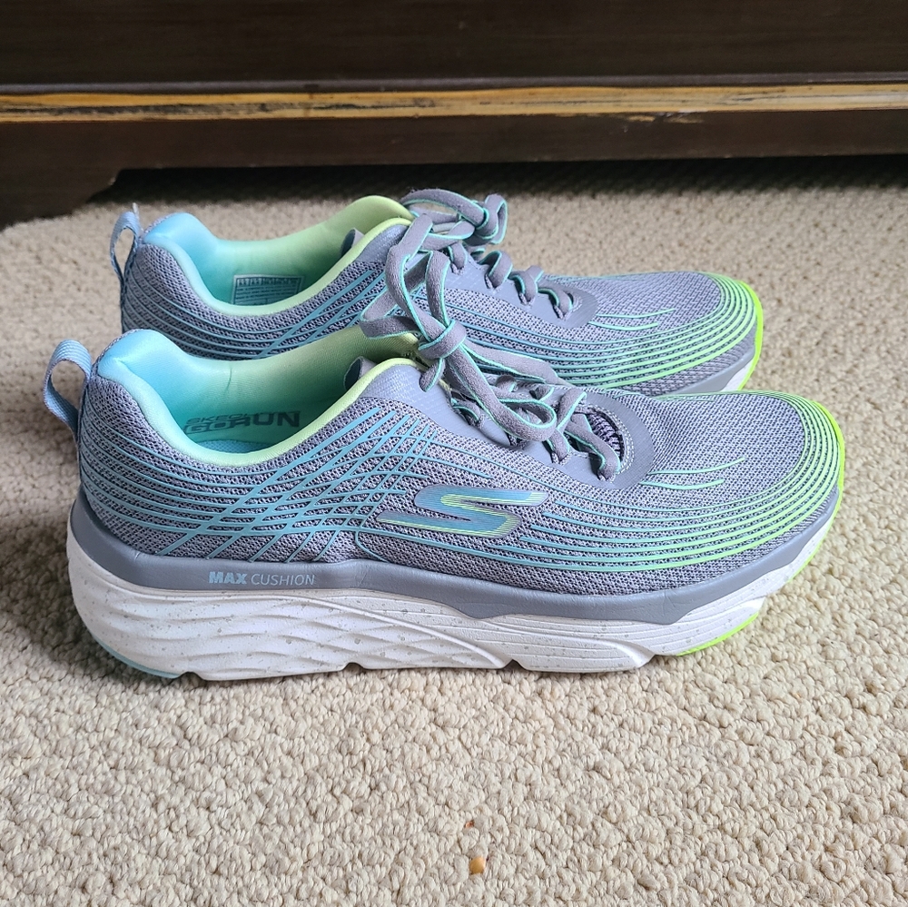 Skechers Air Cooled Goga Mat Ladies Sneakers